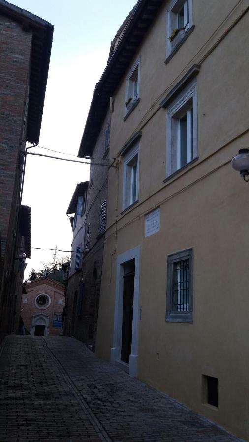 Via Barocci 34 Hotel Urbino Exterior photo